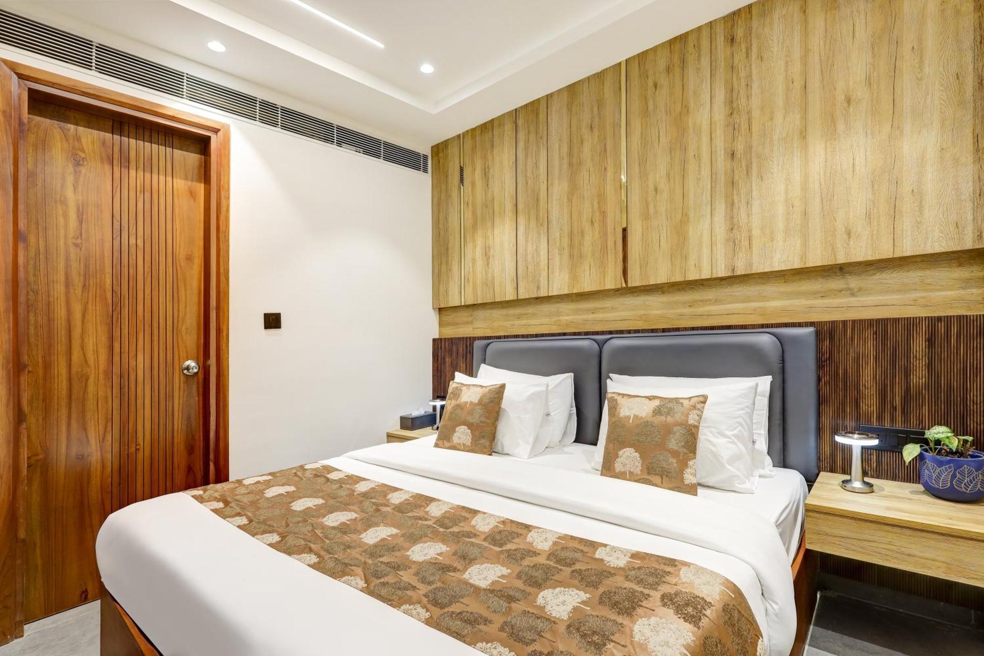 The Tyche New Delhi - Traveller'S Choice Award Winner 2025 Nowe Delhi Zewnętrze zdjęcie