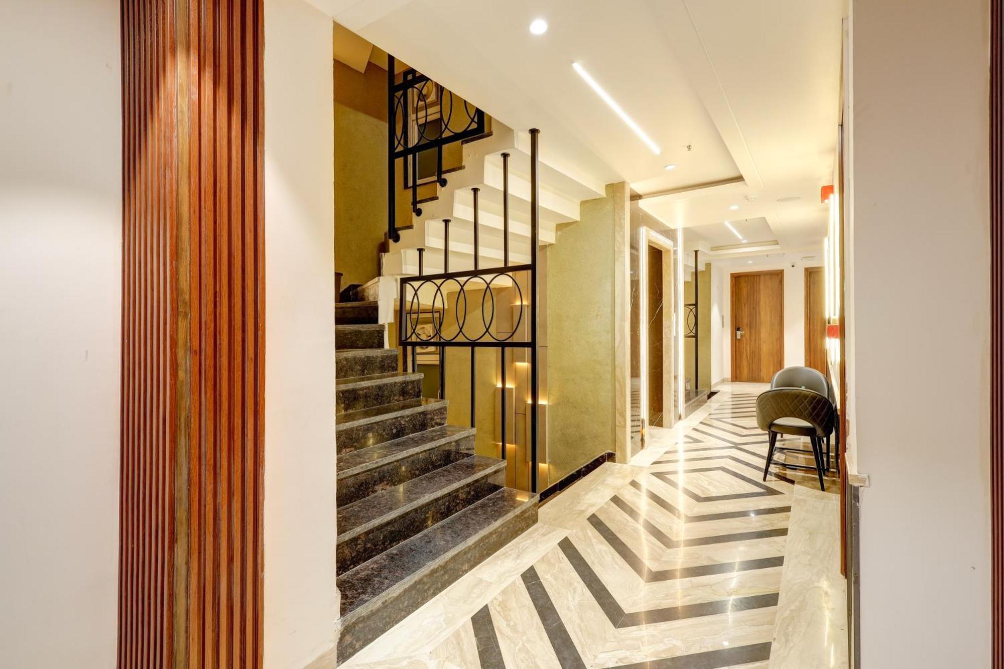 The Tyche New Delhi - Traveller'S Choice Award Winner 2025 Nowe Delhi Zewnętrze zdjęcie