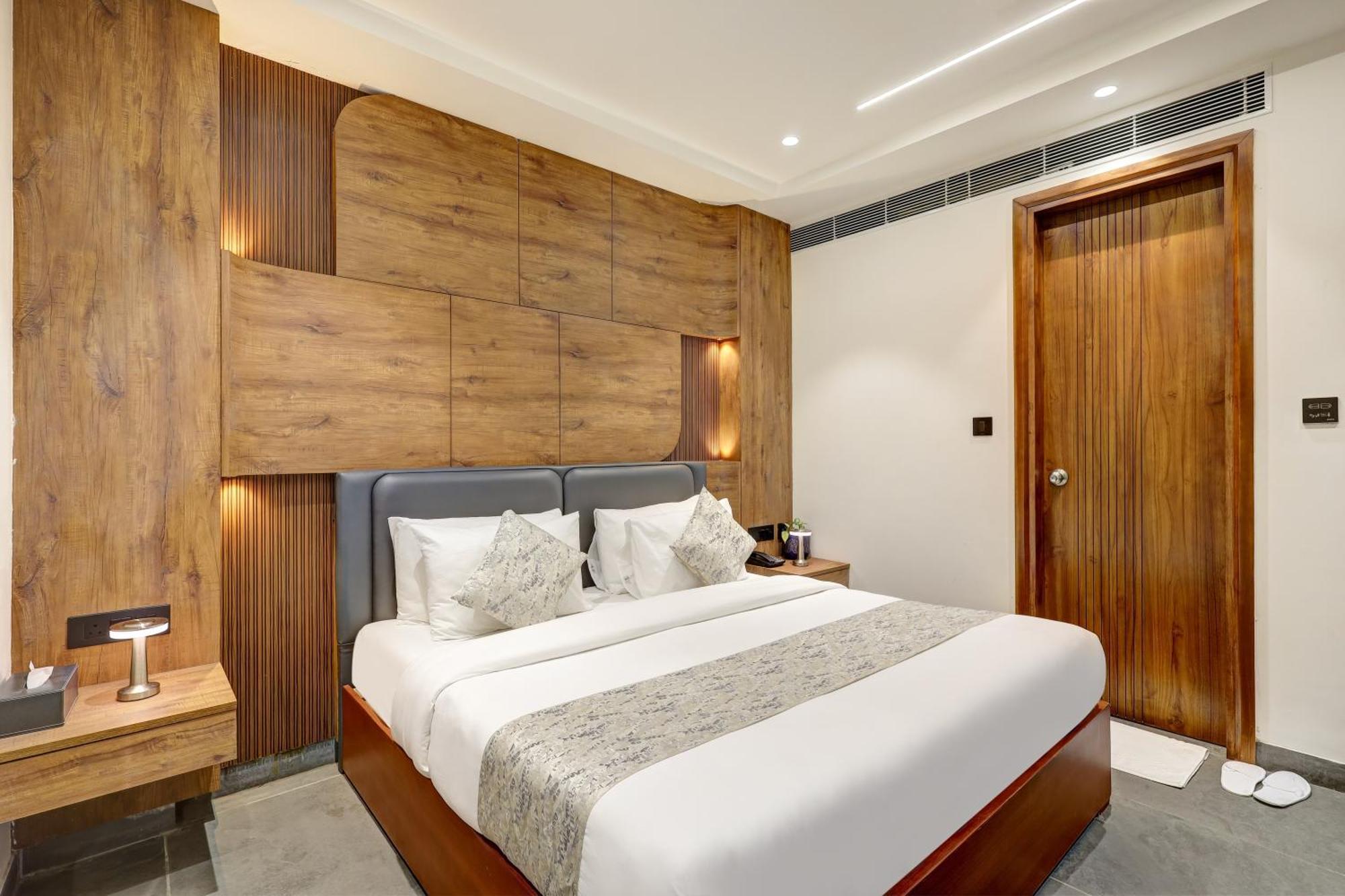 The Tyche New Delhi - Traveller'S Choice Award Winner 2025 Nowe Delhi Zewnętrze zdjęcie