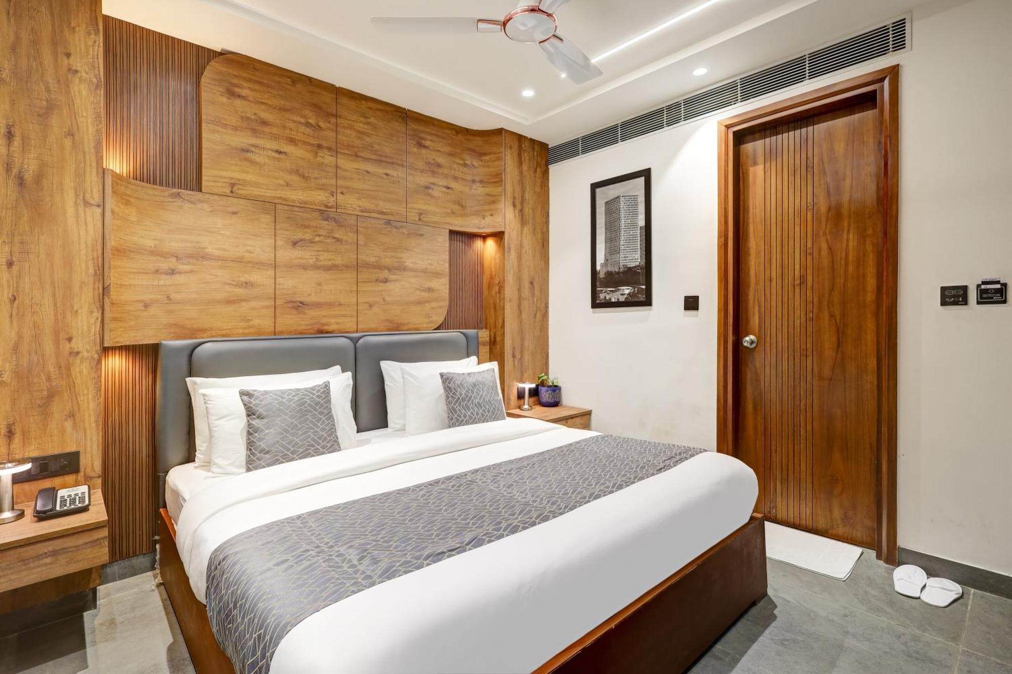 The Tyche New Delhi - Traveller'S Choice Award Winner 2025 Nowe Delhi Zewnętrze zdjęcie