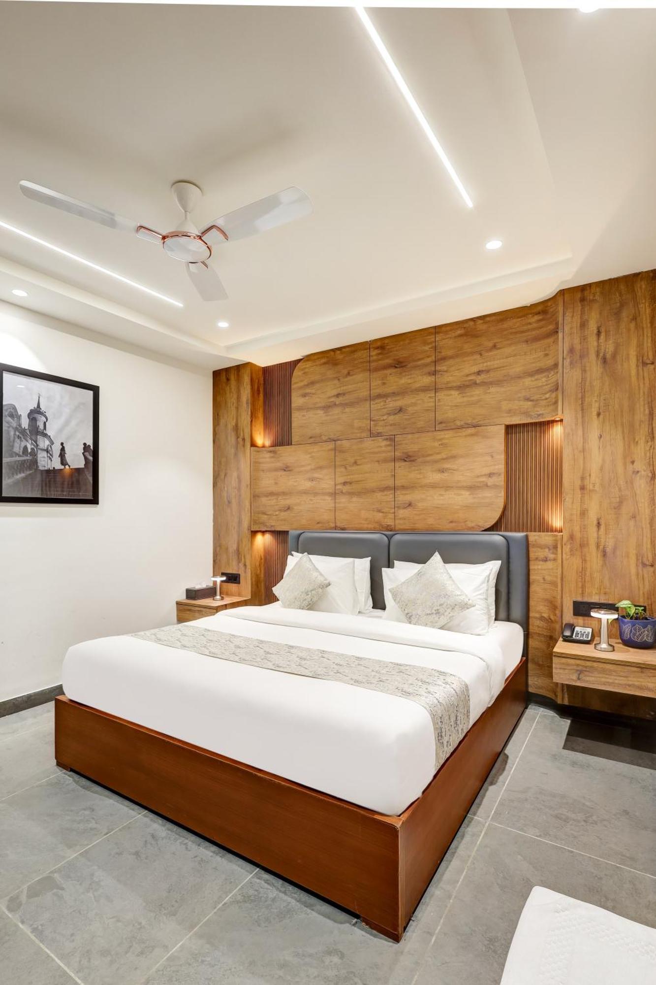 The Tyche New Delhi - Traveller'S Choice Award Winner 2025 Nowe Delhi Zewnętrze zdjęcie